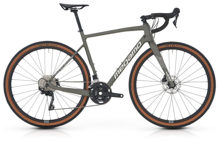 Megamo WEST 15 2025